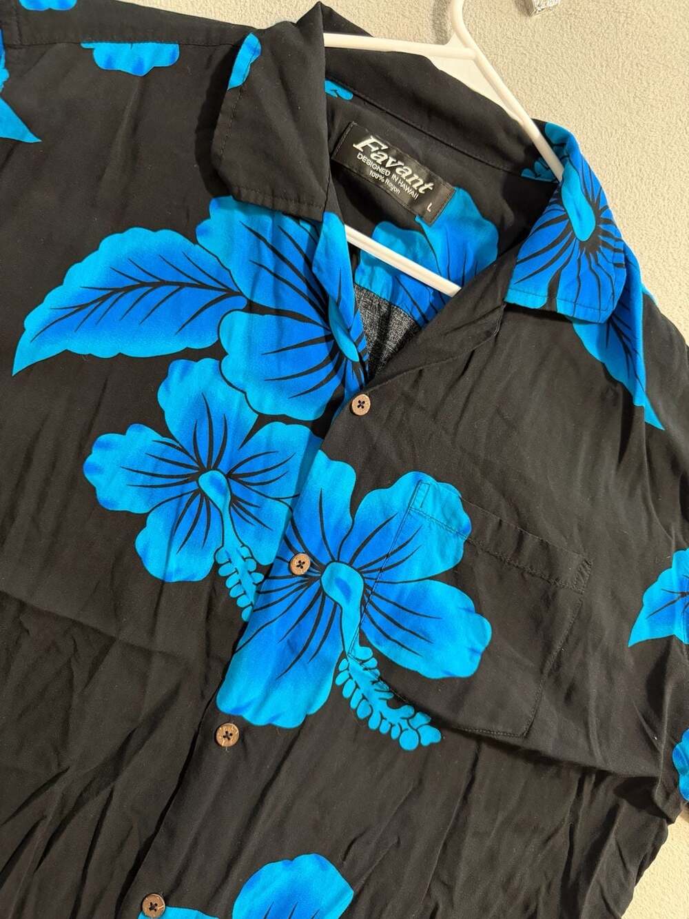 Favant Men's Hibiscus Print Short Sleeve Hawaiian Aloha Shirt